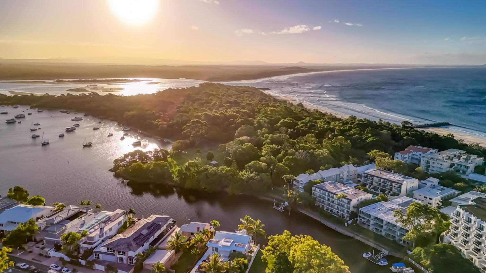 Aparthotel Jacaranda Noosa Exterior foto